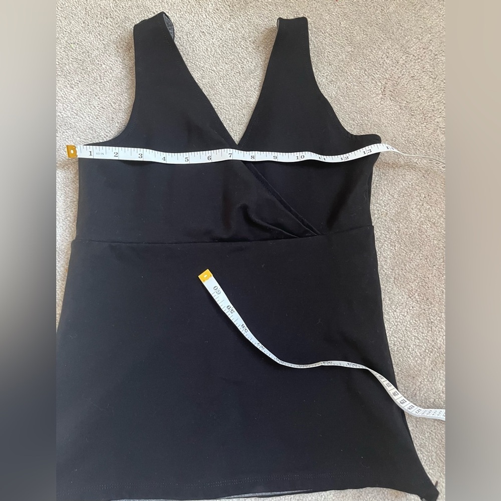 Peabody MoM Black Sleeveless V-Neck Top | Size M | Made in USA - Picture 8 of 10